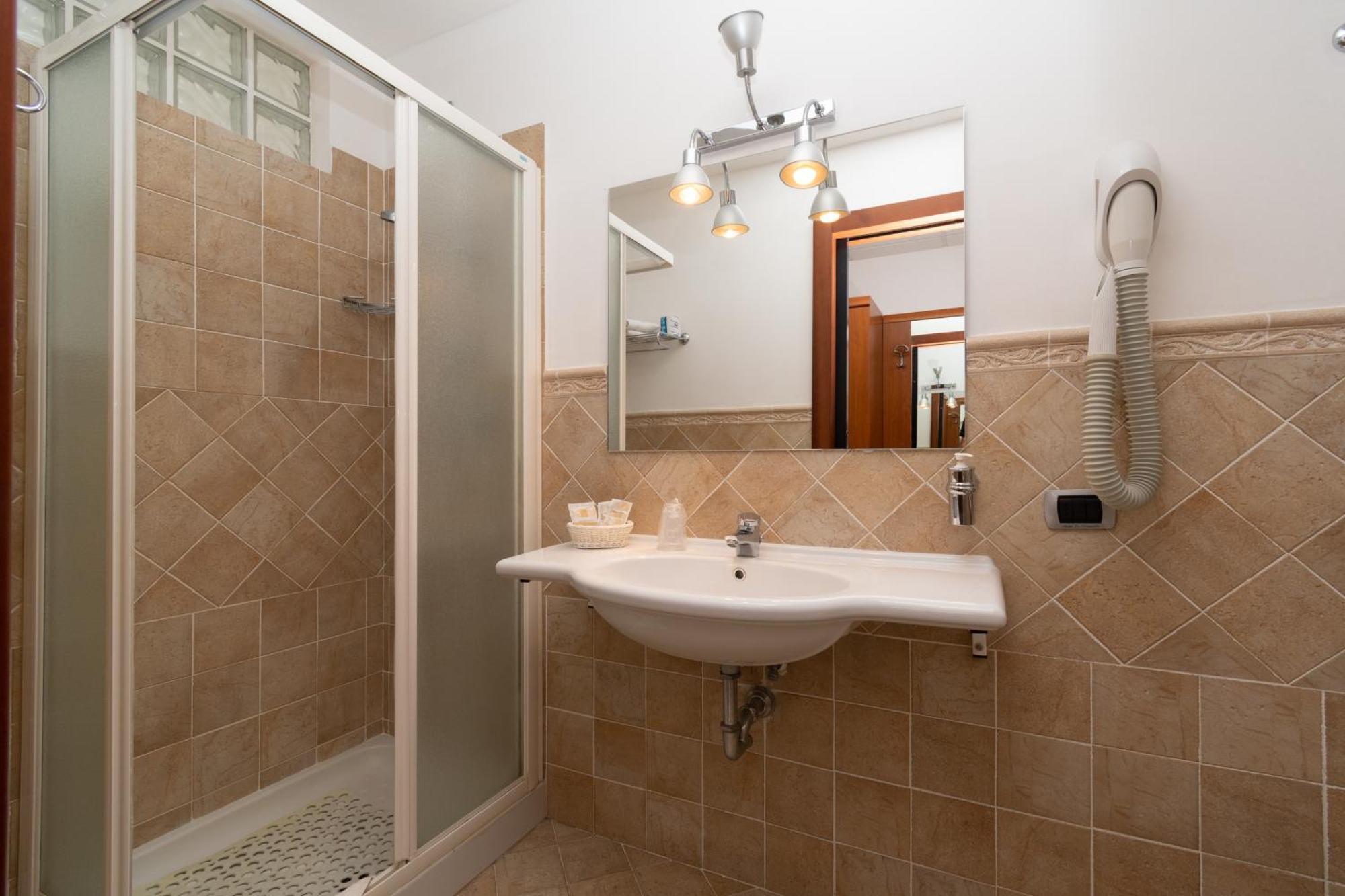 Hotel La Sirenetta Tortoreto Kültér fotó